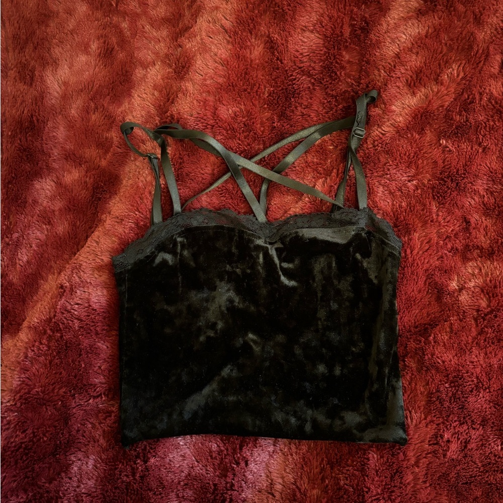 Dolls kill pentagram black velvet lace trim tank/crop top